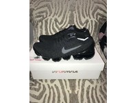 rainbow vapormax flyknit